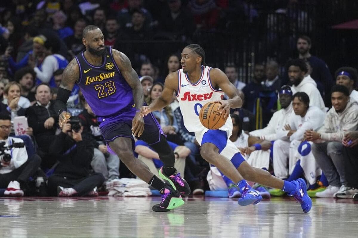 Philadelphia 76ers menunjukkan minat yang kuat untuk mendatangkan LeBron James ke dalam tim.