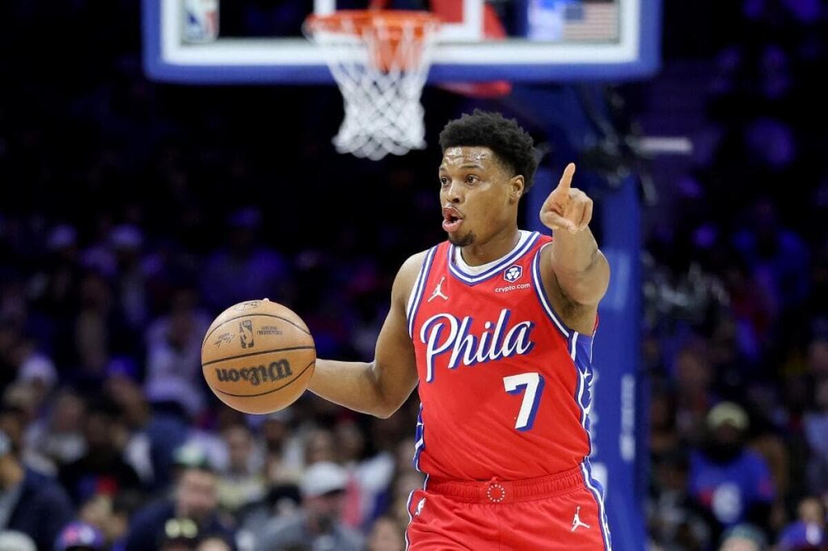 Kyle Lowry telah memutuskan untuk pensiun dari karier profesionalnya di dunia bola basket.
